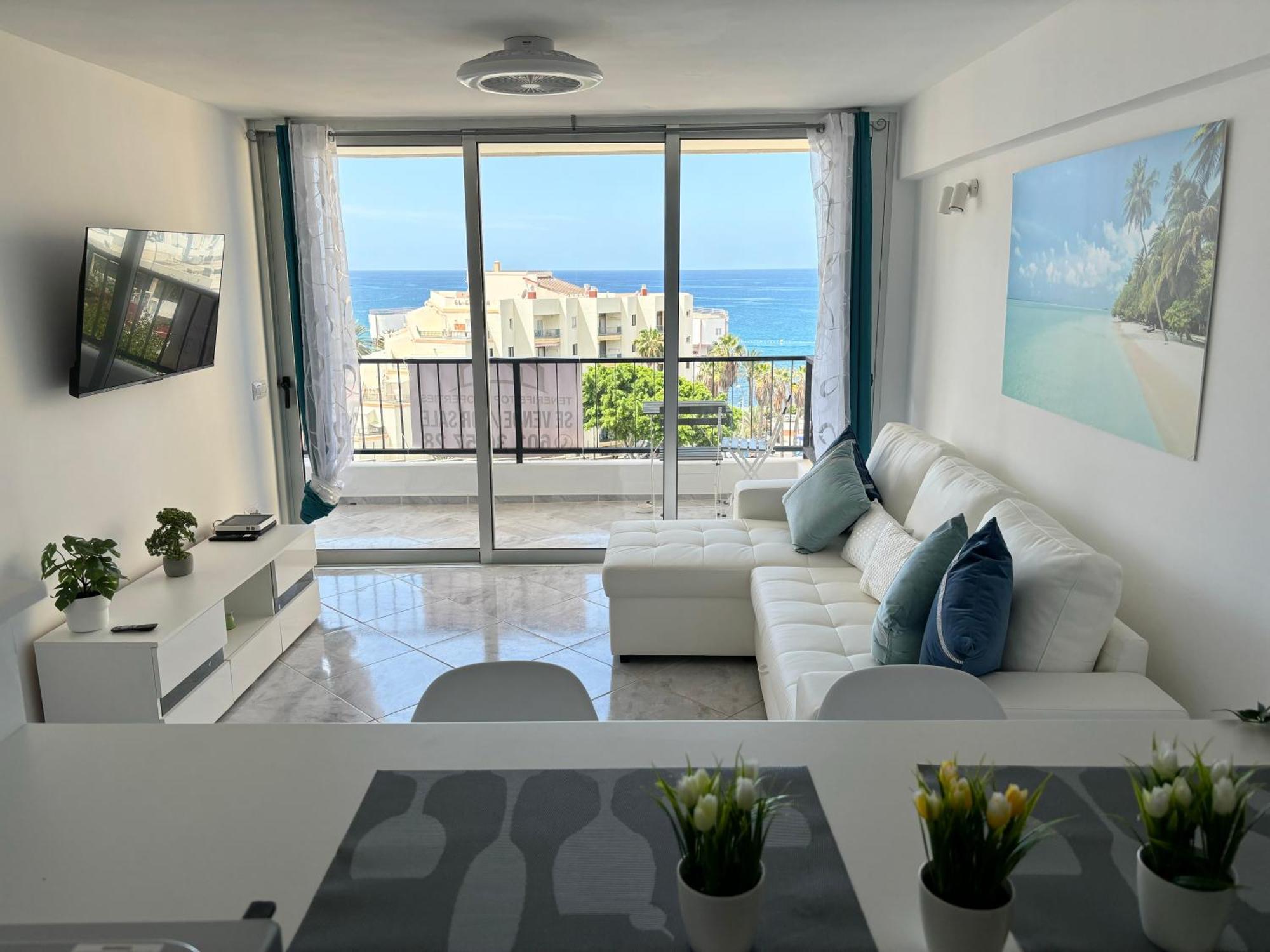 Luxury Ocean View Apartment 6Th Floor Лос-Крістіанос Екстер'єр фото