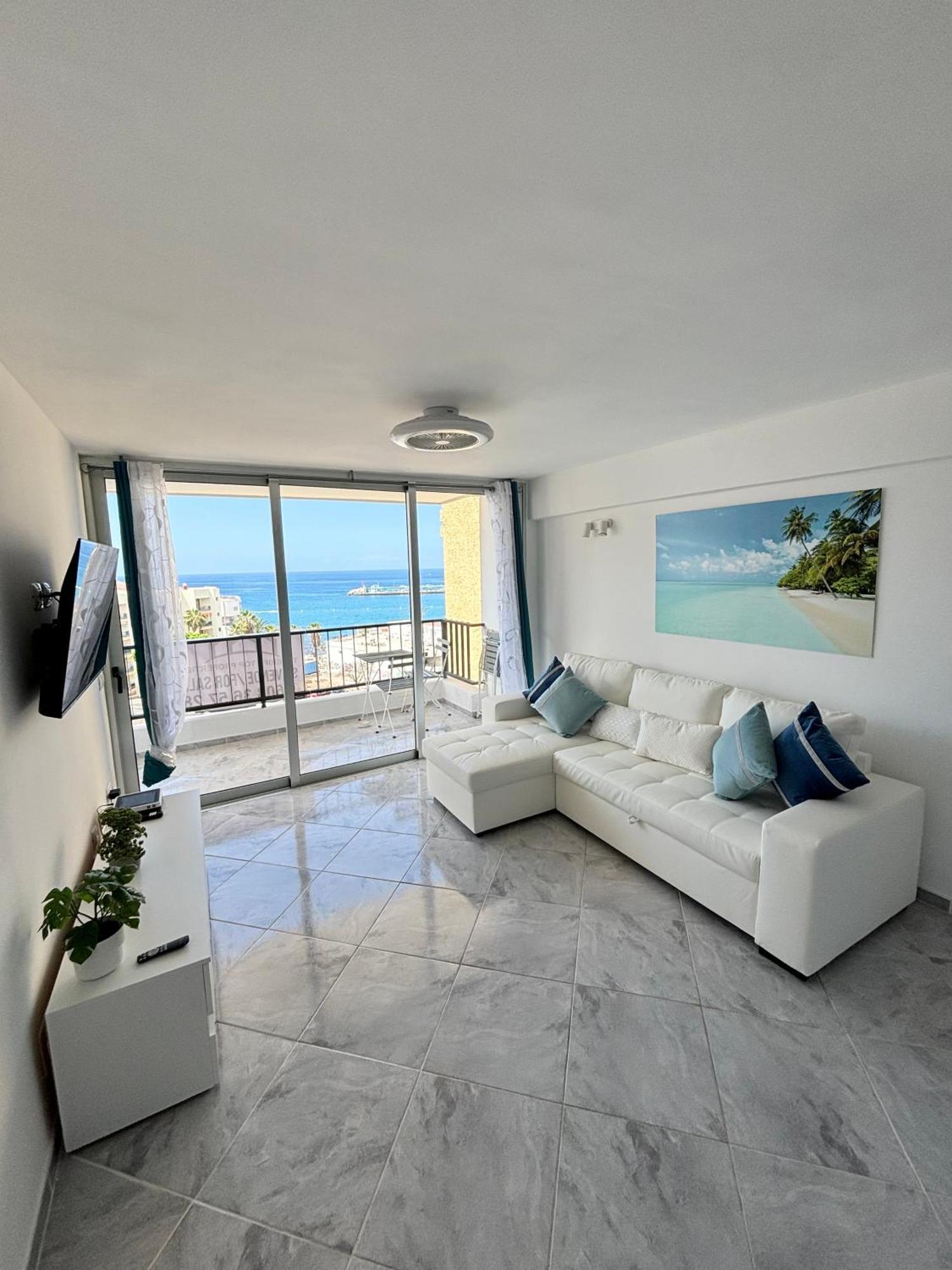 Luxury Ocean View Apartment 6Th Floor Лос-Крістіанос Екстер'єр фото